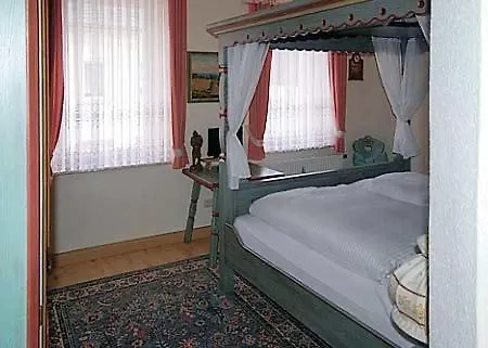 Ferienwohnungen Im Erzgebirge Mit Blick Auf Den Klinovec Апартаменты *