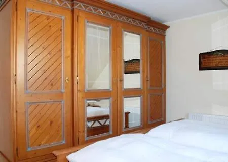 Appartamento Ferienwohnungen Im Erzgebirge Mit Blick Auf Den Klinovec