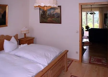 Апартаменты Ferienwohnungen Im Erzgebirge Mit Blick Auf Den Klinovec